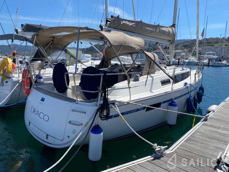 Bavaria 34 - Yacht Charter Sailica
