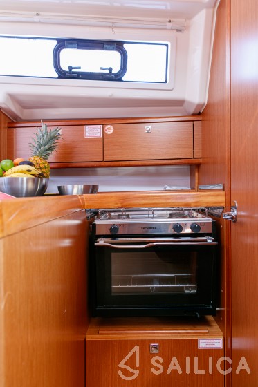 Bavaria 34 - Yacht Charter Sailica