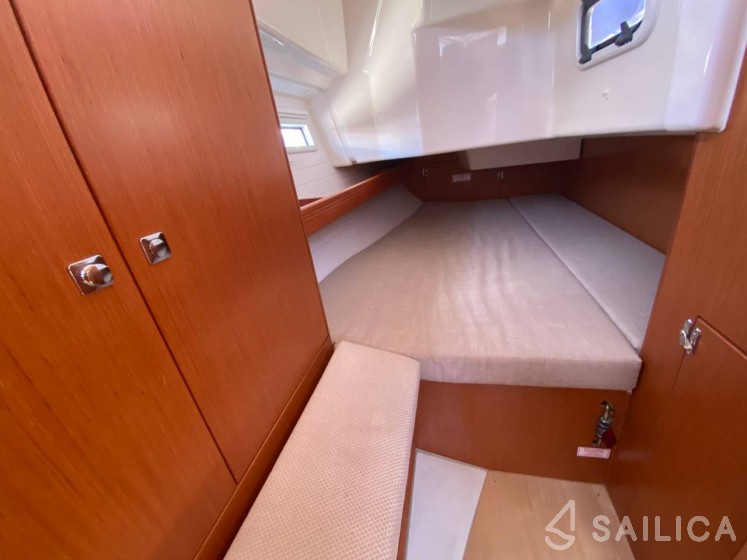 Bavaria 34 - Yacht Charter Sailica