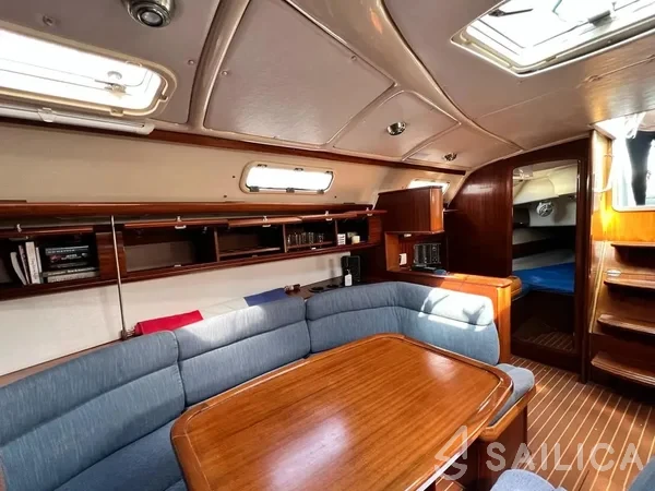 Bavaria 41 - Yacht Charter Sailica