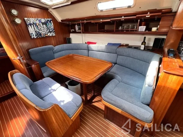 Bavaria 41 - Yacht Charter Sailica