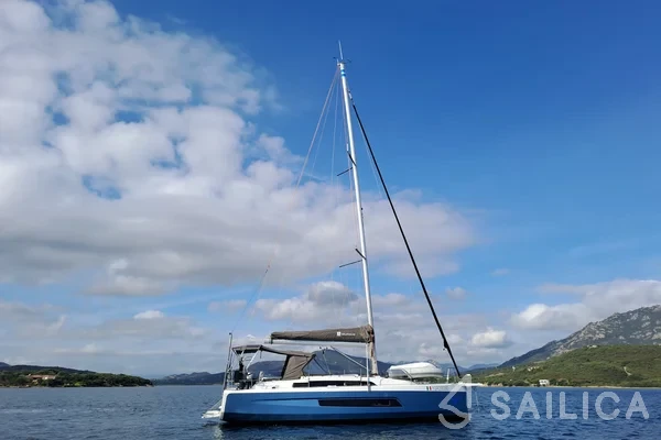 Dufour 37 - Yacht Charter Sailica