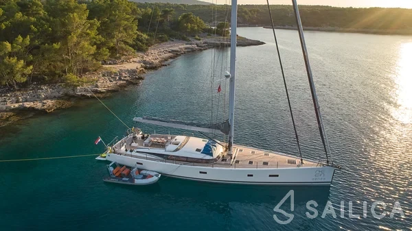 CNB 76 - Yacht Charter Sailica