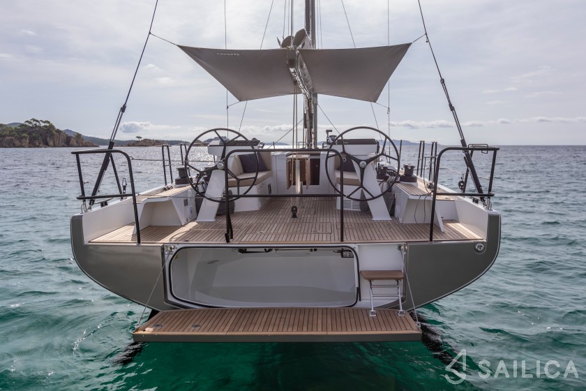 First 44 - Yacht Charter Sailica