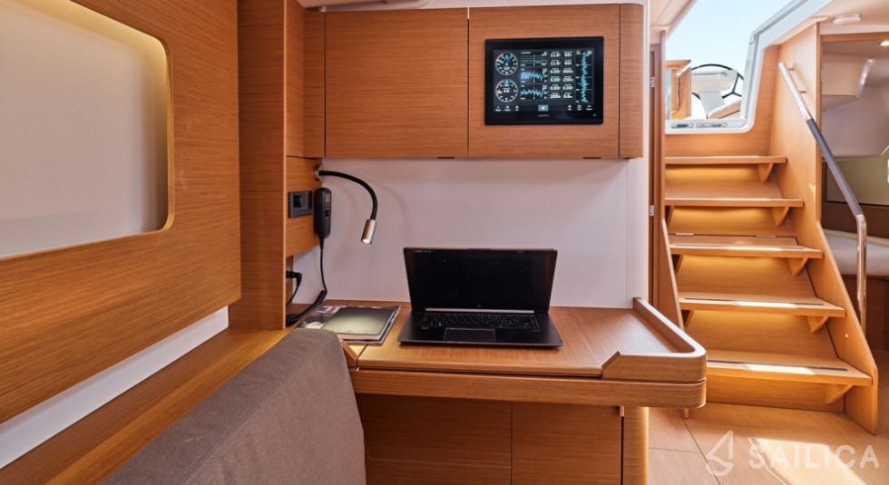 First 44 - Yacht Charter Sailica