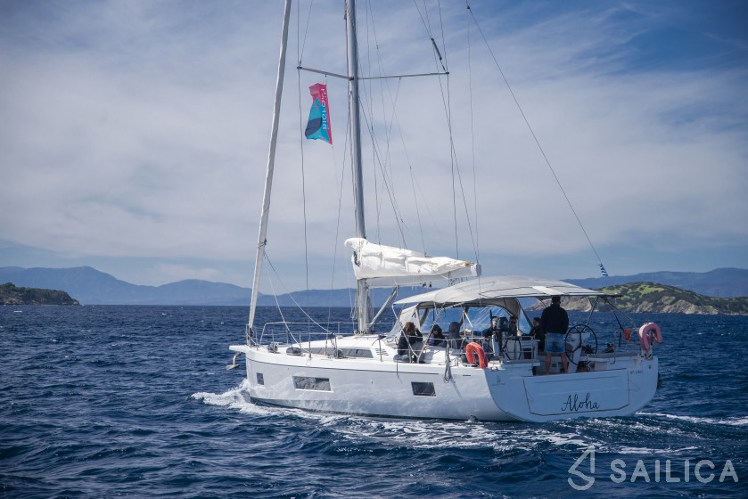 Oceanis 51.1 - Yacht Charter Sailica