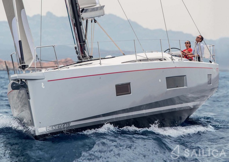 Oceanis 51.1 - Yacht Charter Sailica