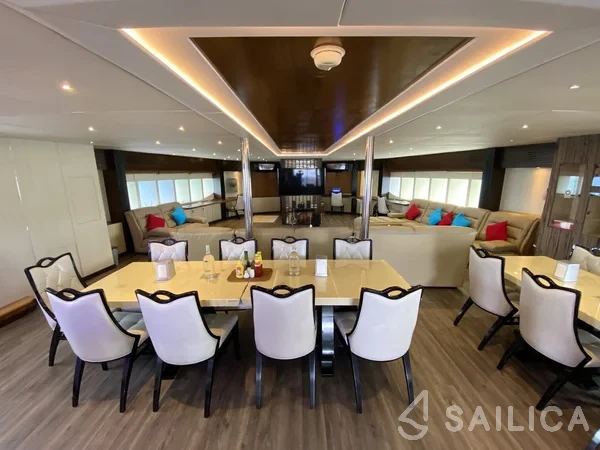 Motoryacht - Yacht Charter Sailica