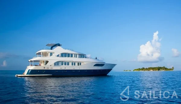 Motoryacht - Yacht Charter Sailica