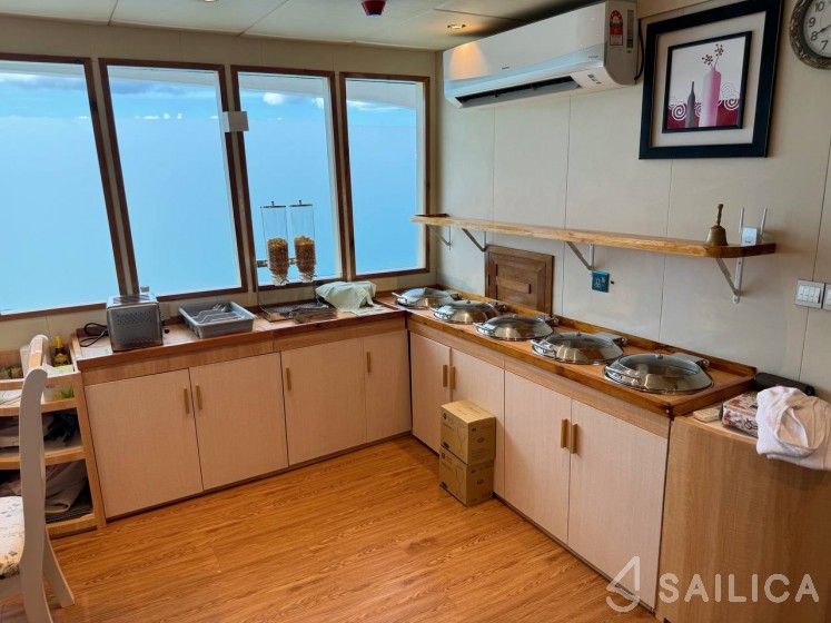 Motoryacht - Yacht Charter Sailica