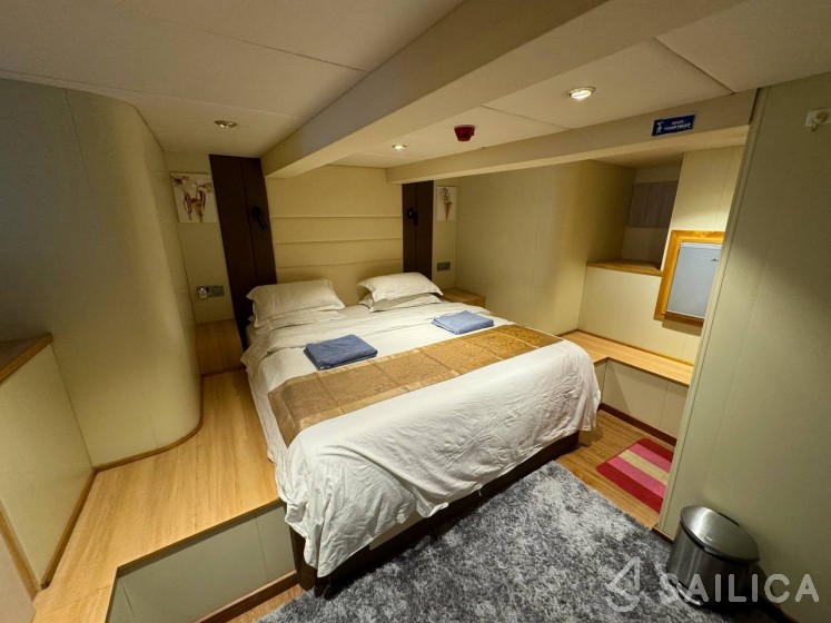 Motoryacht - Yacht Charter Sailica