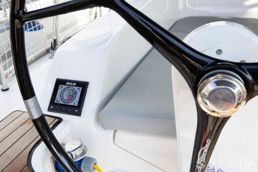 Bavaria Cruiser 37 Style - Yacht Charter Sailica