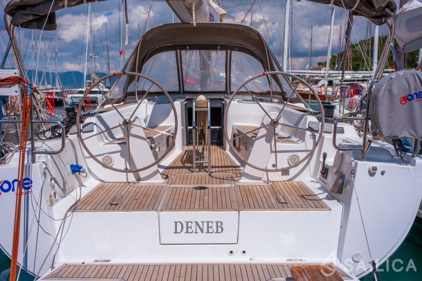 Hanse 445 - Yacht Charter Sailica