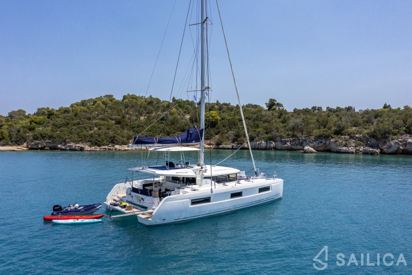 Lagoon 46  - Yacht Charter Sailica