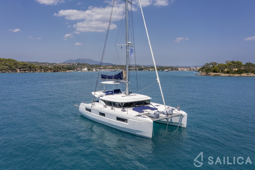 Lagoon 46  - Yacht Charter Sailica