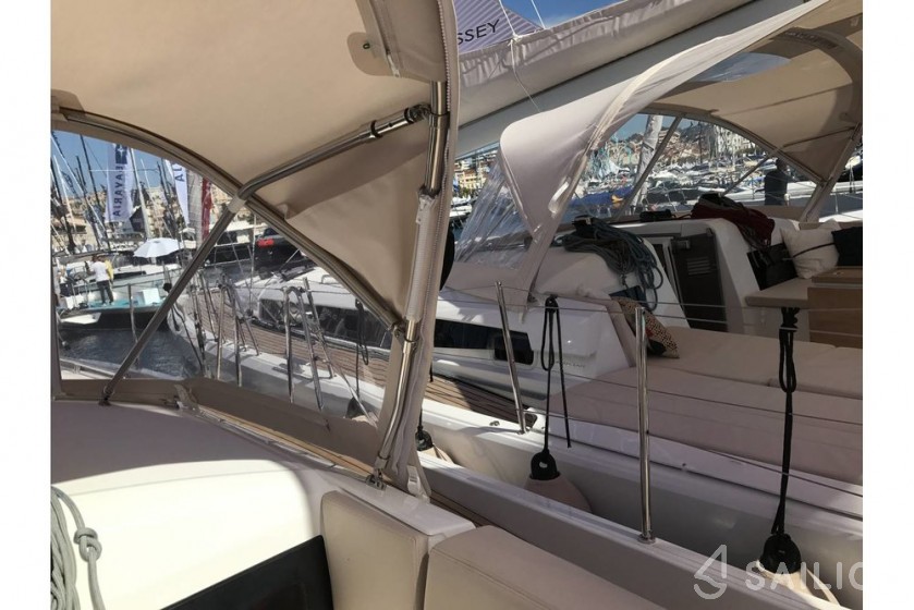 Sun Odyssey 440 - Yacht Charter Sailica