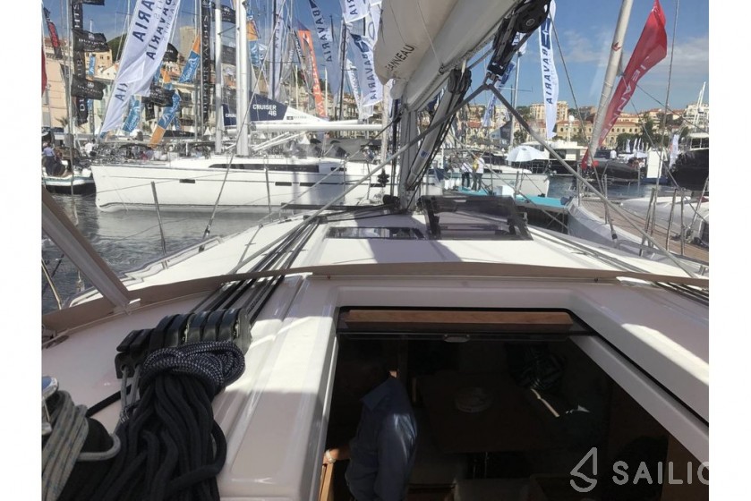 Sun Odyssey 440 - Yacht Charter Sailica
