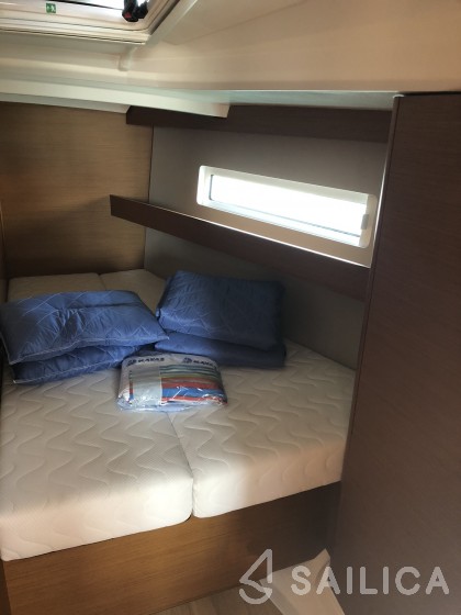 Sun Odyssey 440 - Yacht Charter Sailica