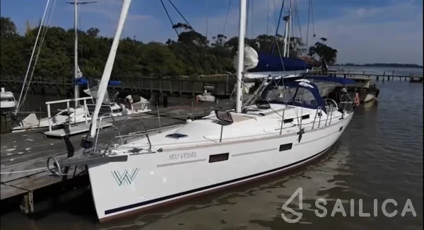 Delta 41 - Yacht Charter Sailica