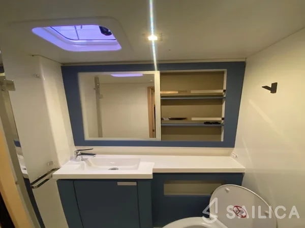 Elba 45 - Yacht Charter Sailica
