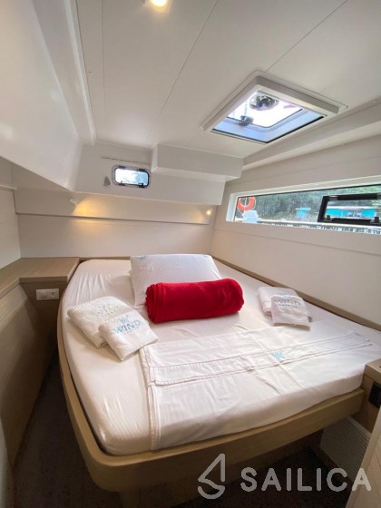 Lagoon 40 - Yacht Charter Sailica