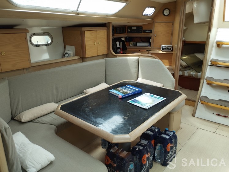 Sun Odyssey 45.1 - Yacht Charter Sailica