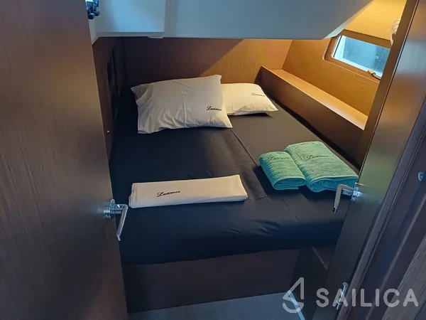 Oceanis 46.1 - Yacht Charter Sailica