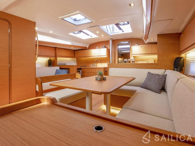 Dufour 430 - Yacht Charter Sailica