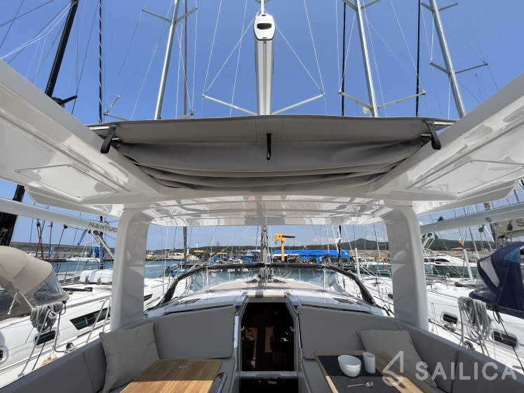 Hanse 460 - Yacht Charter Sailica