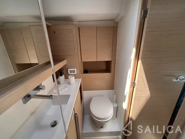 Hanse 460 - Yacht Charter Sailica