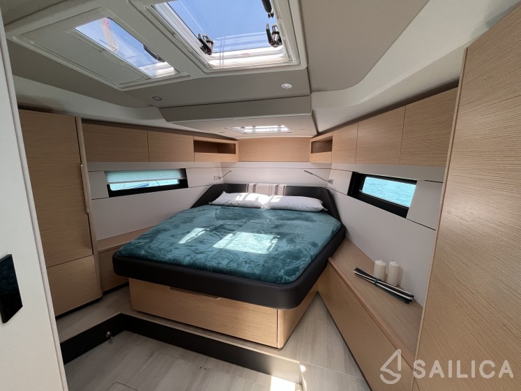 Hanse 460 - Yacht Charter Sailica