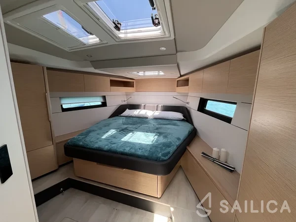Hanse 460 - Yacht Charter Sailica