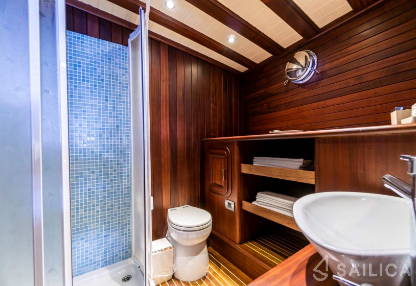 Gulet - Yacht Charter Sailica