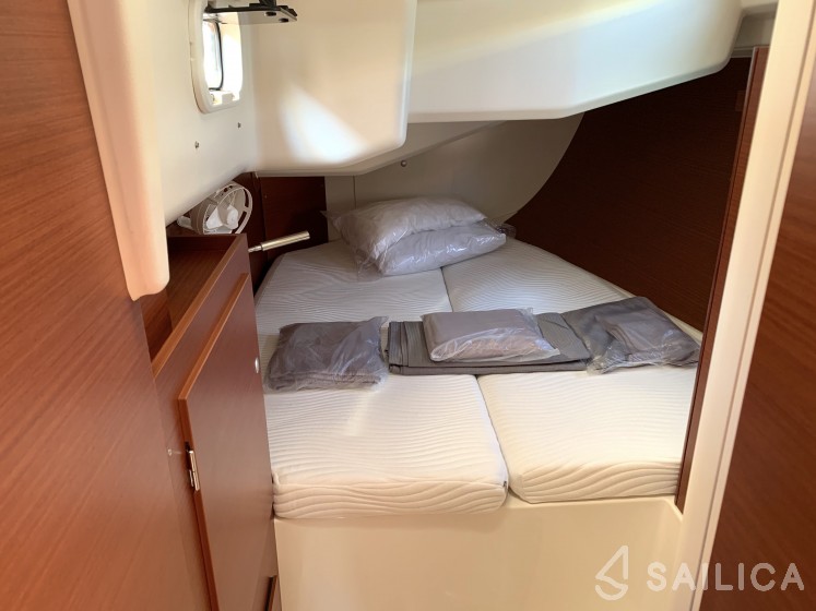 Hanse 458 - Yacht Charter Sailica