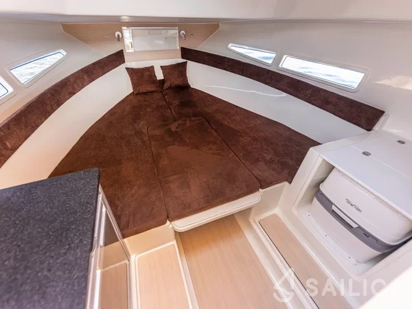 Atlantic Marine Suncruiser 690 - Yacht Charter Sailica