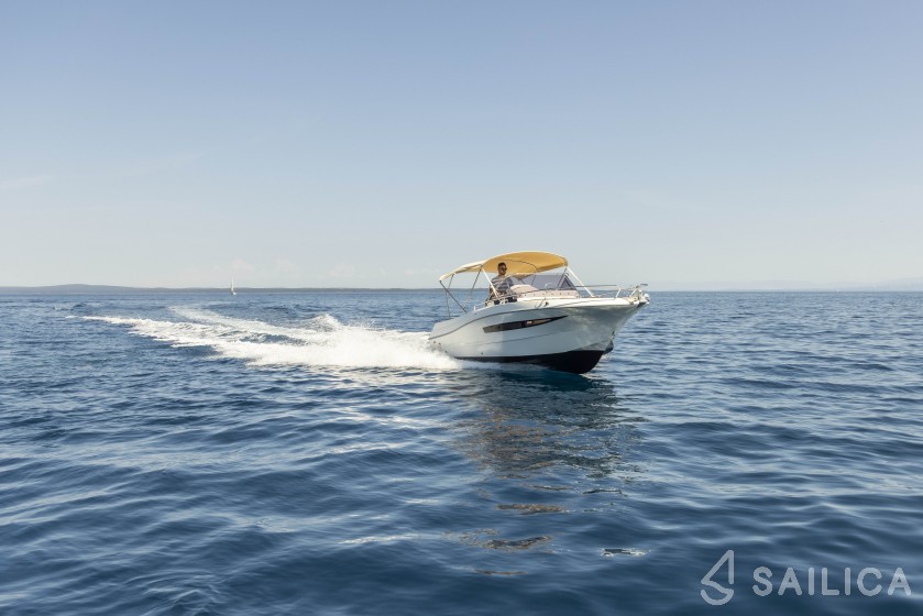 Atlantic Marine Suncruiser 690 - Yacht Charter Sailica