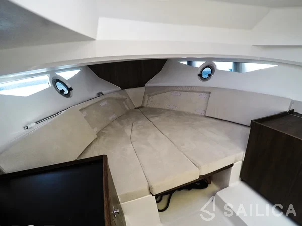 Galeon Galia 700 - Yacht Charter Sailica