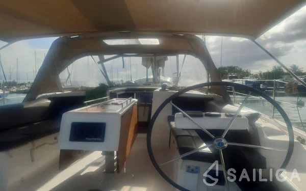 Dufour 390 Grand Large - Yacht Charter Sailica