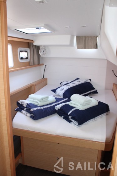 Lagoon 450 - Yacht Charter Sailica