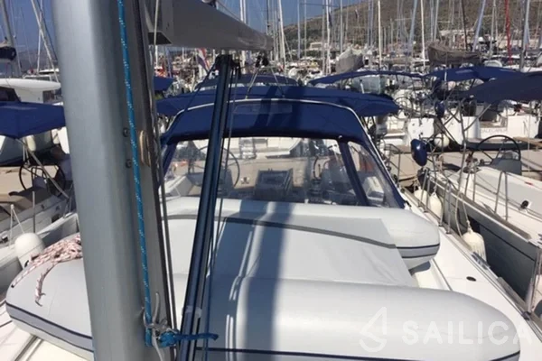 Oceanis 48 - Yacht Charter Sailica