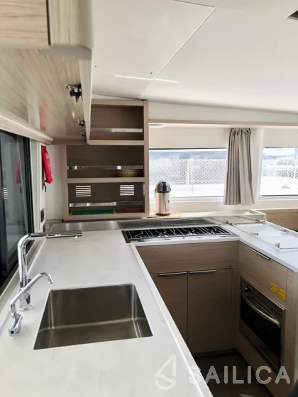Lagoon 46  - Yacht Charter Sailica