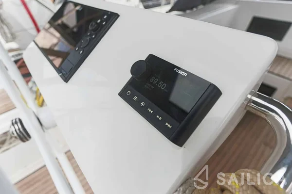 Bavaria C45 - Yacht Charter Sailica
