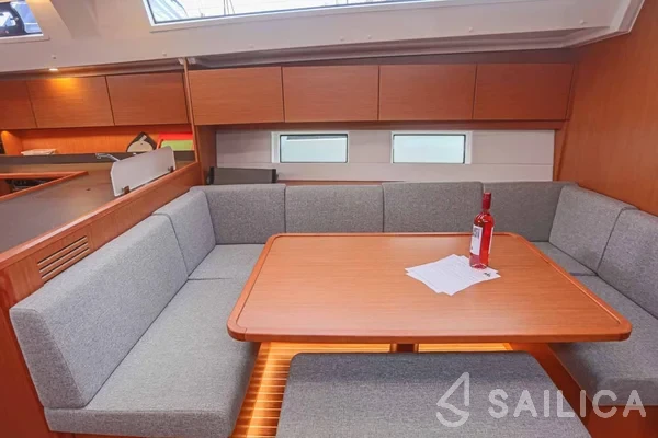 Bavaria C45 - Yacht Charter Sailica