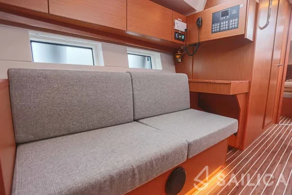 Bavaria C45 - Yacht Charter Sailica