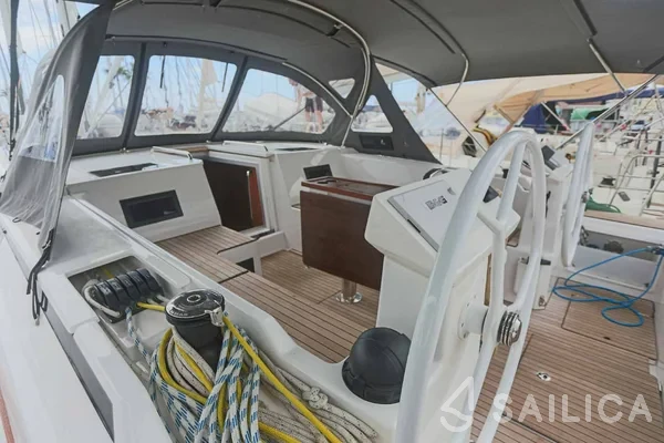 Bavaria C45 - Yacht Charter Sailica