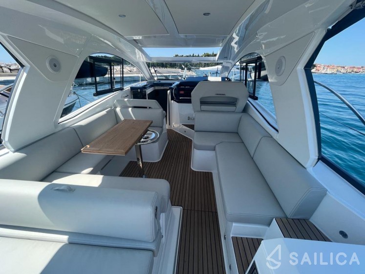 Gran Turismo 36 - Yacht Charter Sailica