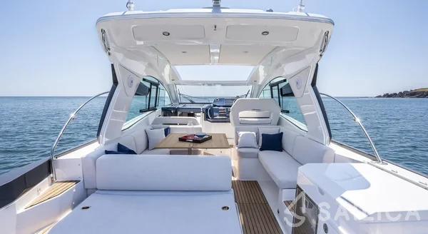 Gran Turismo 36 - Yacht Charter Sailica