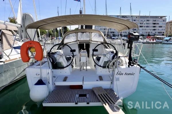 Sun Odyssey 349 - Yacht Charter Sailica