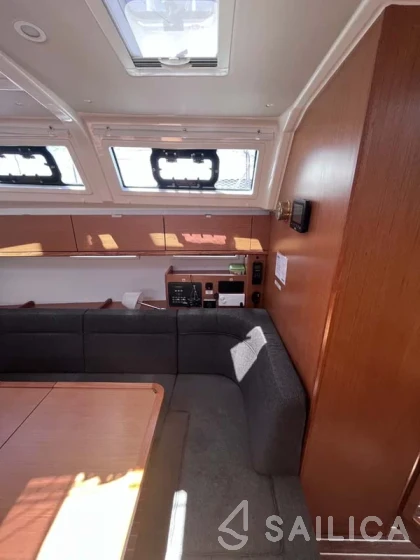 Bavaria Cruiser 46 Style - Yacht Charter Sailica