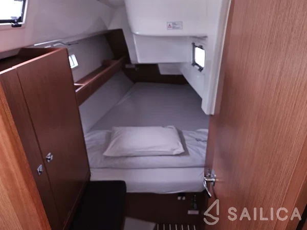 Bavaria 34 Cruiser - Yacht Charter Sailica